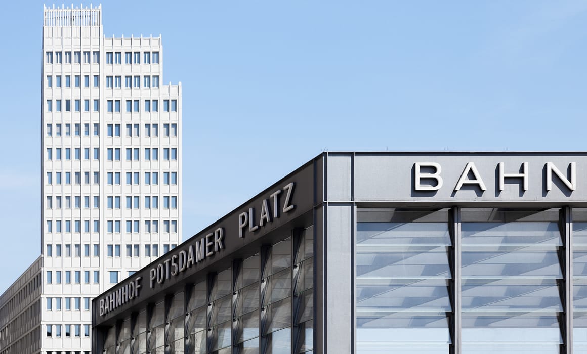 Potsdamer Platz | #b5cef7 | MAIPLATZ FOTOGRAFIE